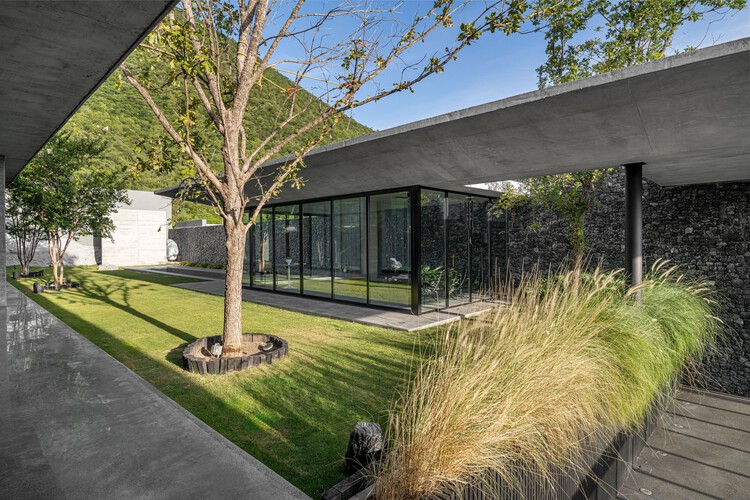 Gea House / Studio AM11 - Экстерьерная фотография, фасад, сад