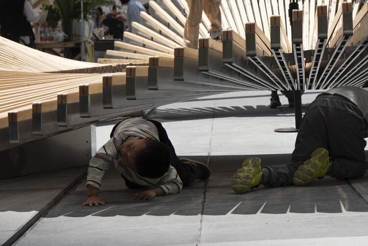 Павильон из лепестков / Epiphany Architects - Фотография интерьера, лестница