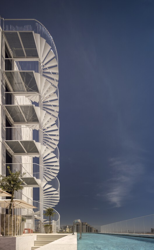 Здание Castilho 203 / ARX Португалия – фотография экстерьера
