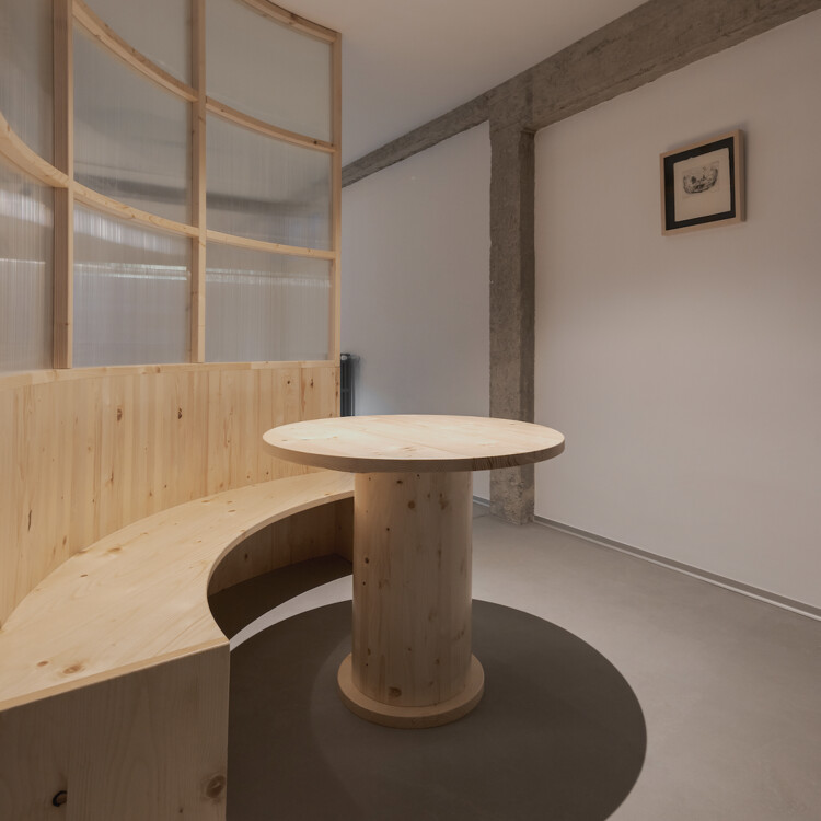 Дом Андреса Муруайса / NAN Arquitectos - Фотография интерьера, стол