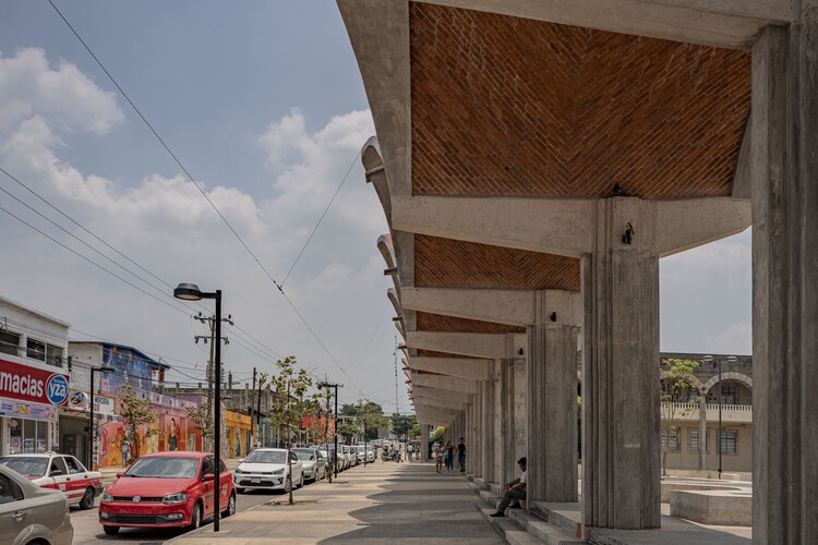 Главная площадь Косолеакаке / Colectivo MX + Габриэль Конзевик + Рейес Риос + Larraín arquitectos - Фотография экстерьера