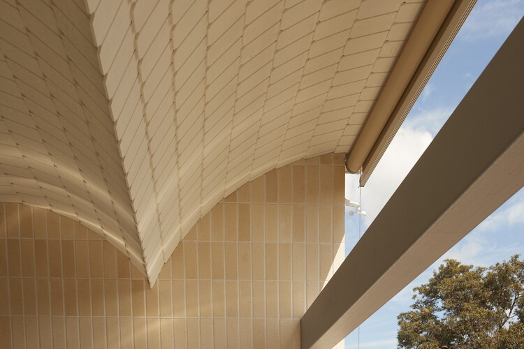 123 Дом / Архитектор Нила Крауни - Фотография интерьера, фасад, балка, арка, колонна