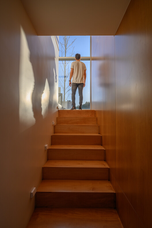 Los Cerezos House / Estudio Opaco - Фотография интерьера, лестница, перила