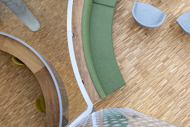 Штаб-квартира Орхус Ванд / CEBRA - Фотография интерьера, стол, стул