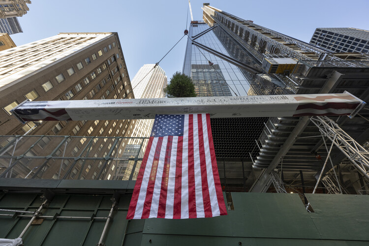 Новая штаб-квартира JPMorgan Chase, спроектированная Foster + Partners, находится в Нью-Йорке – изображение 8 из 11