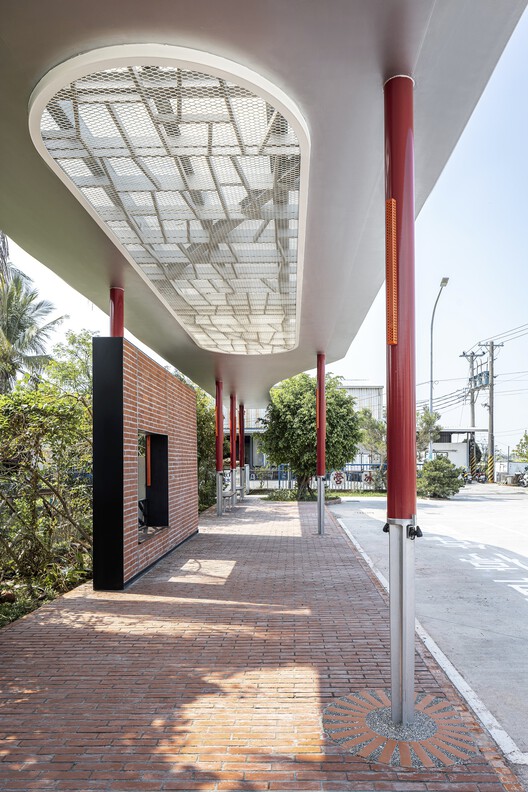Pointe Pavilion / JR Architects - Фотография интерьера, фасада