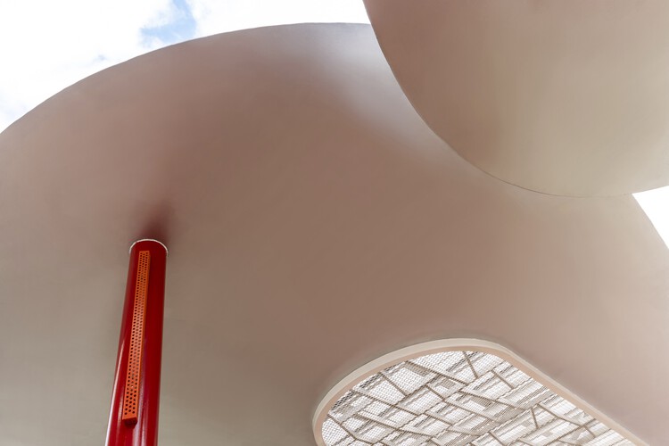 Pointe Pavilion / JR Architects — Фотография интерьера