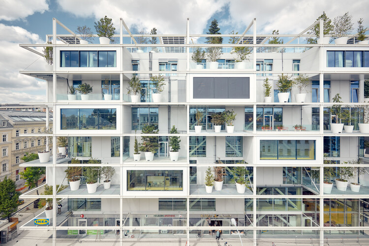 Архитектурная эволюция Вены: 21 достопримечательность, охватывающая стили барокко, сецессиона и современности — изображение 5 из 23