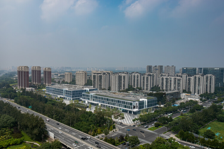 Пекин Поли Плаза / Кокаистудиос - Фотография экстерьера, городской пейзаж