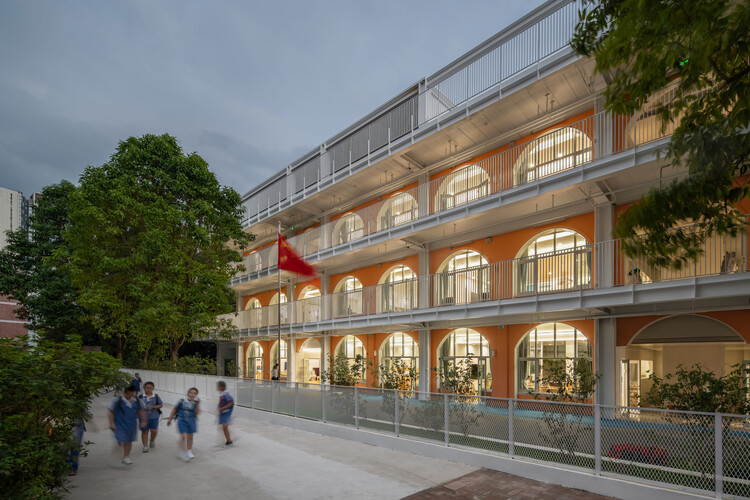 Детский сад Jiuxiangling / SUIADR SML Design Studio - Фотография экстерьера, окон, фасада