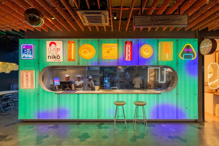 Ресторан Нико / URBANODE arquitetura - Фотография интерьера, стул