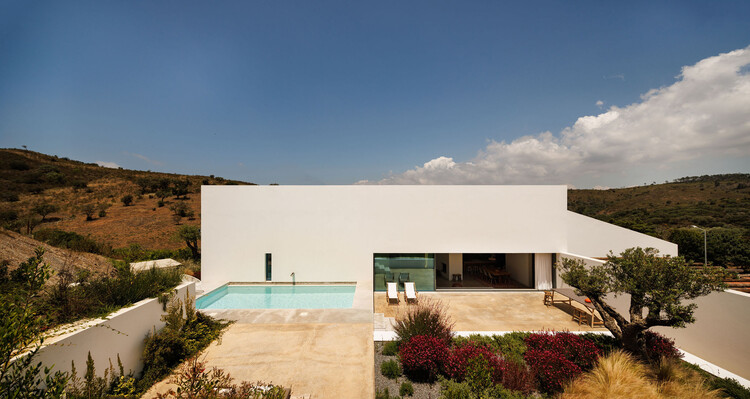 TFC House / LADO Arquitectura e Design - Фотография экстерьера, фасада, окон