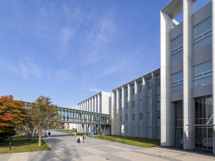 Здания Научного университета Хоккайдо DEF / TAISEI DESIGN Планировщики Архитекторы и инженеры — наружная фотография, окна, фасад