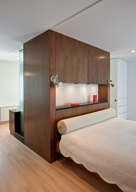 Ванная за кроватью: 8 спален со встроенными ванными комнатами — изображение 5 из 21