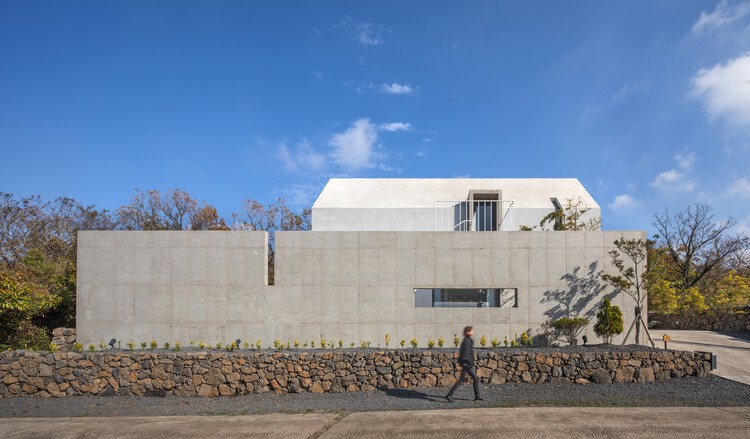Seon Heul Sup House / SOHUN Architects & Planners - Экстерьерная фотография, фасад