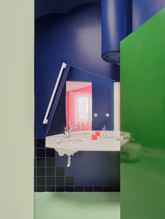 Дом Релампаго / h3o Architects - Фотография интерьера, ванная комната, раковина