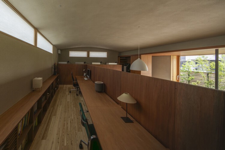 Офис в Минамиёсида / Taichi Nishishita Architect & Associates — Фотография интерьера, перила