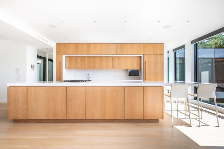 Резиденция в Вест-Стокбридже / Разрешение: 4 Архитектура — фотография интерьера, кухня, столешница