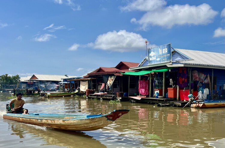 Климатические уроки плавучих деревень Камбоджи — изображение 17 из 22