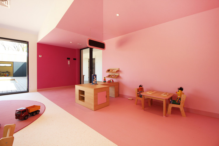 Миниатюрная архитектура: 17 проектов, посвященных дизайну интерьера для детей — изображение 3 из 20