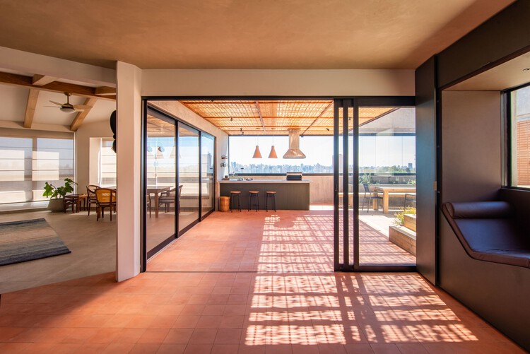 BGN Penthouse / Estudio Mangava - Фотография интерьера, кухня, окна