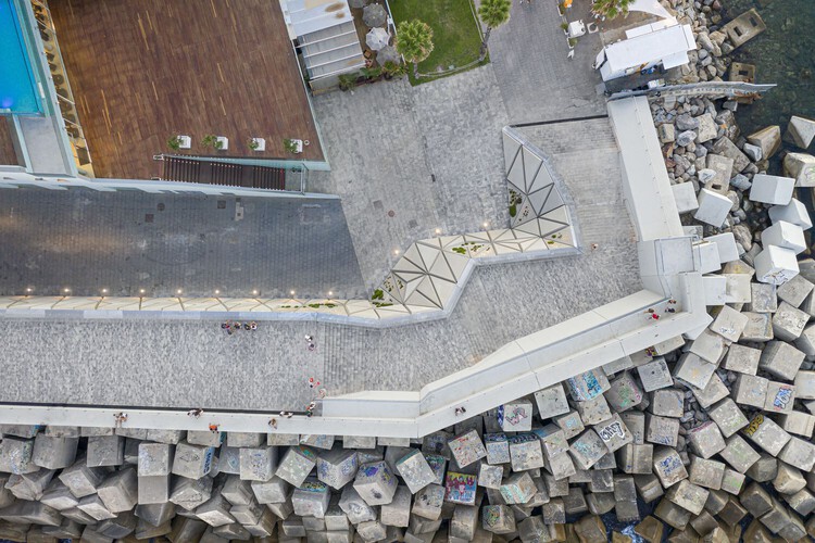 Городские лестницы: вертикальная поэзия в городах — изображение 15 из 20