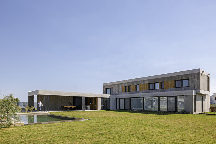 V174 House / LE arquitectura - Фотография экстерьера, окна