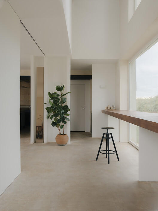Дом Мас Бодрана / PAREIL - Фотография интерьера, кухни, стола