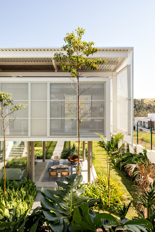 Casa Brisa / FGMF - Фотография экстерьера, окна, сад, двор