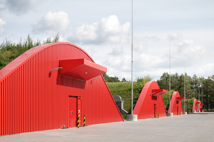 Бункерный комплекс в Бранденбурге / Maedebach & Redeleit Architekten — фотография экстерьера