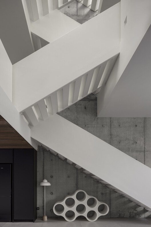 Дом Киригами / Столярная Мастерская - Фотография интерьера, лестницы, фасада