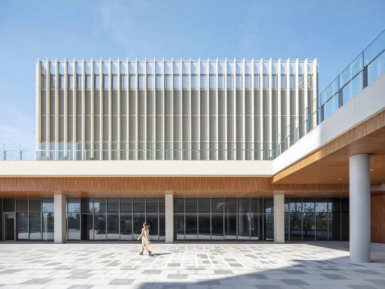 Школа и студии Whittle Suzhou / Perkins Eastman - Фотография экстерьера, фасада