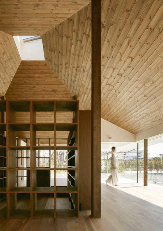 WO House / Yo Yamagata Architects - Фотография интерьера, балка, фасад