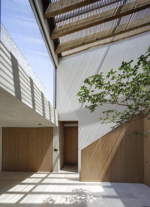 Noah House / Cadaval Estudio - Фотография интерьера, фасада