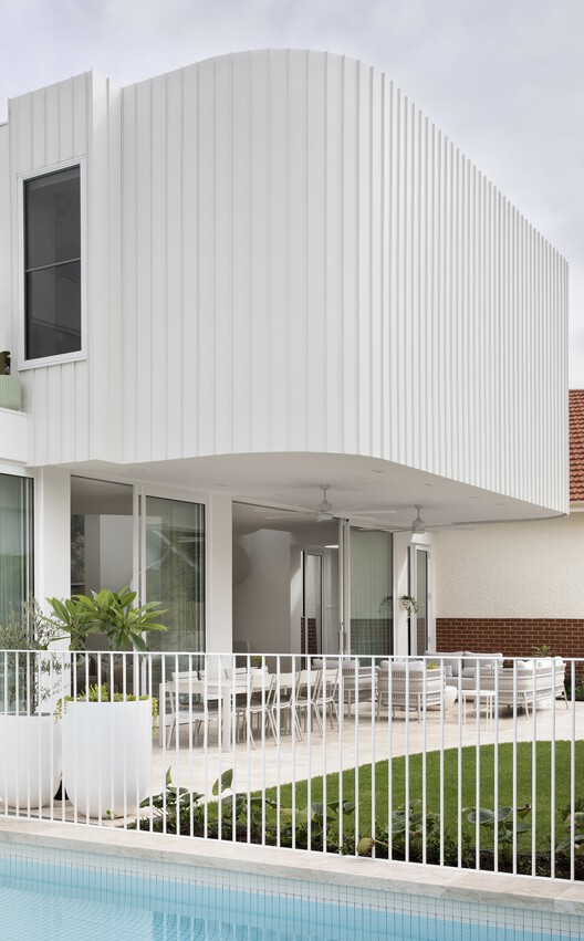 The Grove House / Taouk Architects - Фотография интерьера, окон, забора, фасада