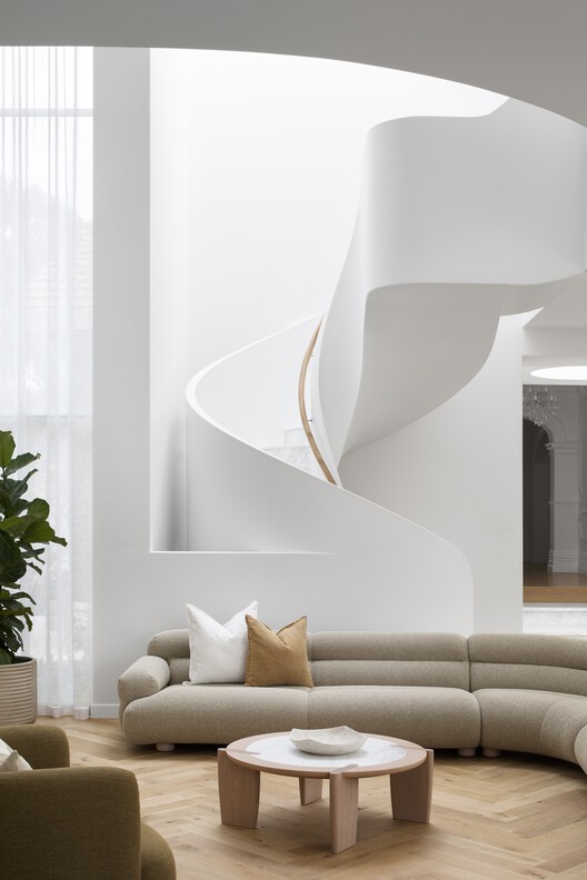 The Grove House / Taouk Architects — Фотография интерьера, гостиная