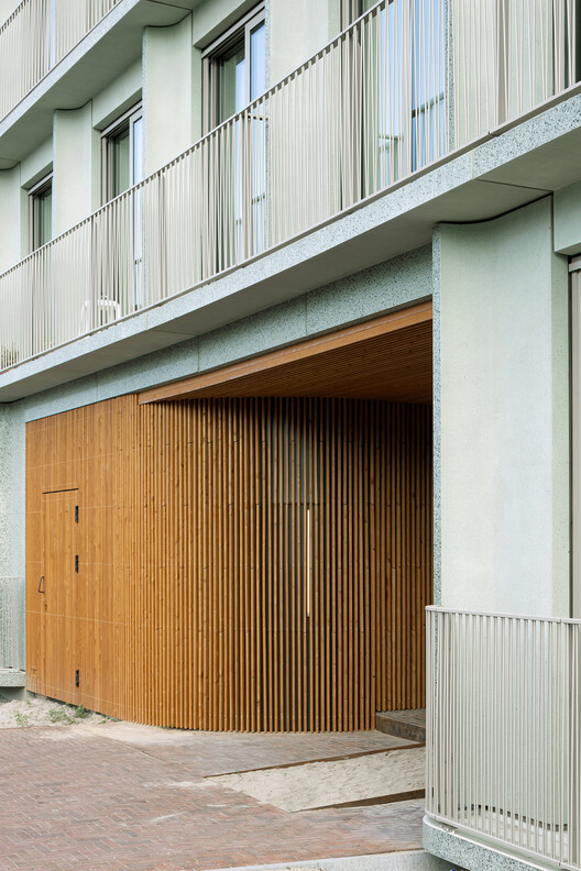 De Jakoba Social Housing / Studioninedots - Фотография интерьера, окон, фасада