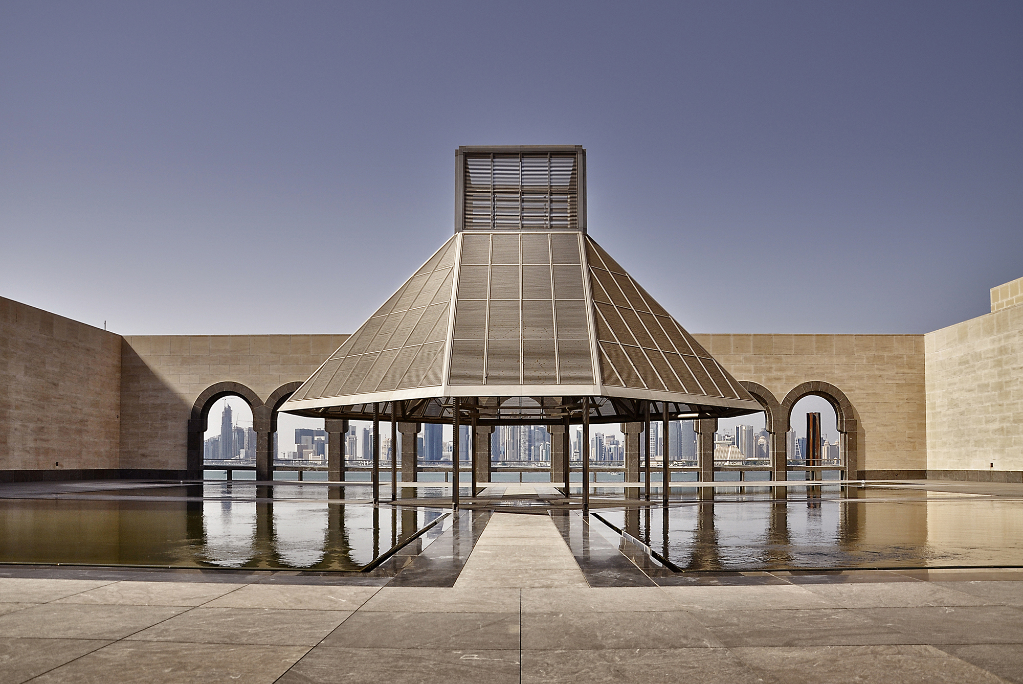 Современная архитектура Дохи сквозь призму Пигмалиона Карацаса