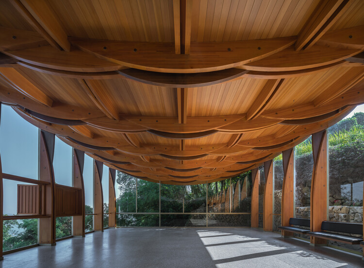 Исследование древесины и стекла в 11 современных архитектурных проектах — изображение 1 из 14