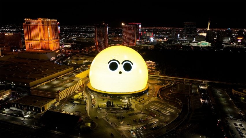 MSG Sphere в Лас-Вегасе с эмодзи