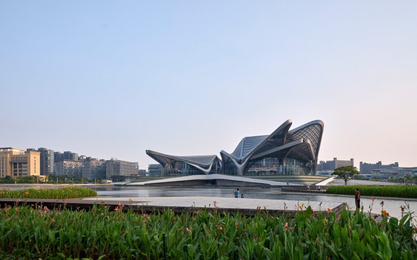 Центр гражданских искусств Zaha Hadid Architects