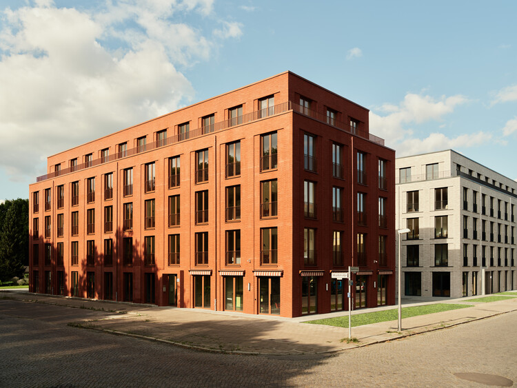 Студенческие общежития Бард-колледжа в Берлине / Гражданские проекты – фотография экстерьера, окна, фасад