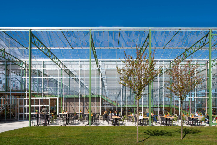 Green House Floriade / V8 Architects - Фотография экстерьера, стул, фасад