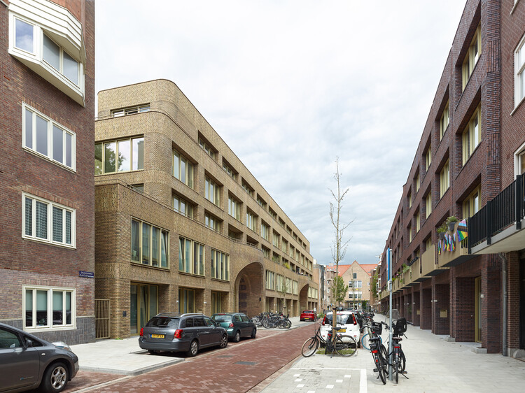 Spaarndammerhart Housing / Marcel Lok_Architect + Korth Tielens Architects - Фотография экстерьера, окна, фасад