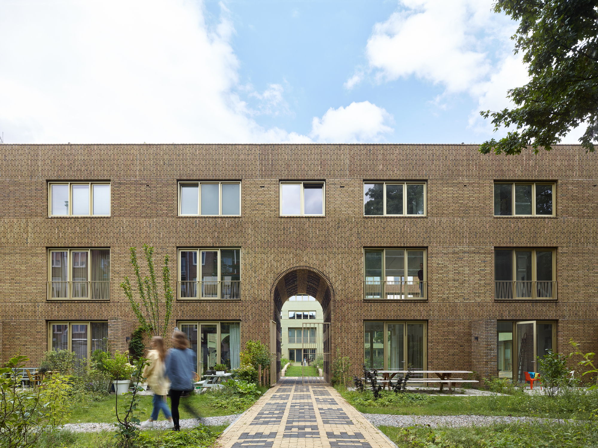 Spaarndammerhart Housing / Marcel Lok_Architect + Korth Tielens Architects