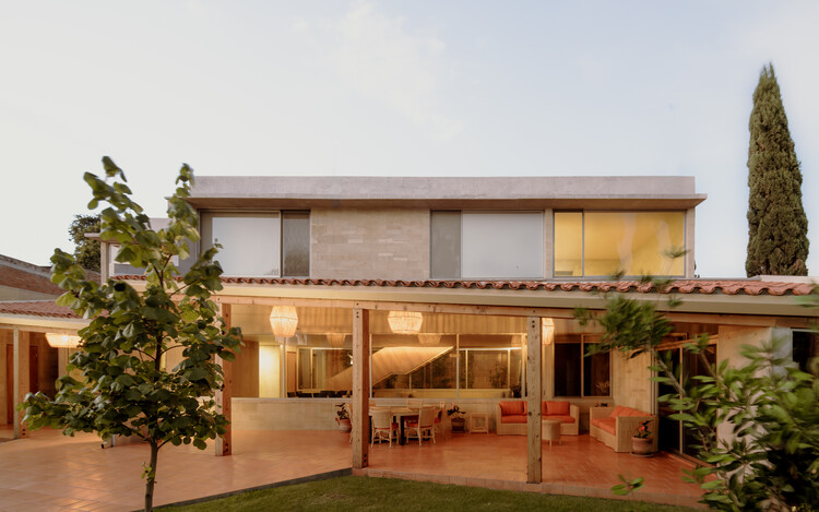 Дом Галеана Мараватио / Cometrue |  Хайме Миранда Гонсалес - фотография экстерьера, фасада, окон