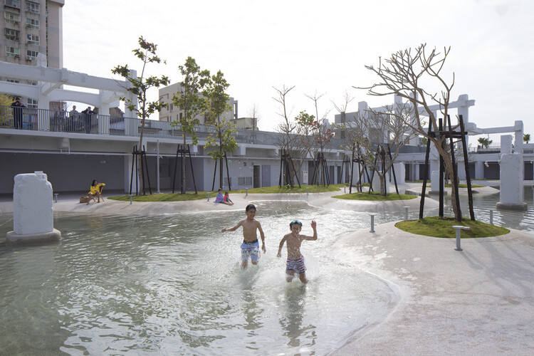 Вода в общественных местах: 15 городских проектов, в дизайне которых учитываются водные ресурсы — изображение 2 из 22