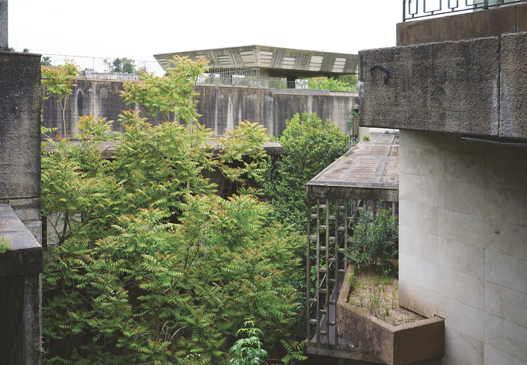 Классика архитектуры: Шестой пантеон Чакариты – фотография экстерьера, сад