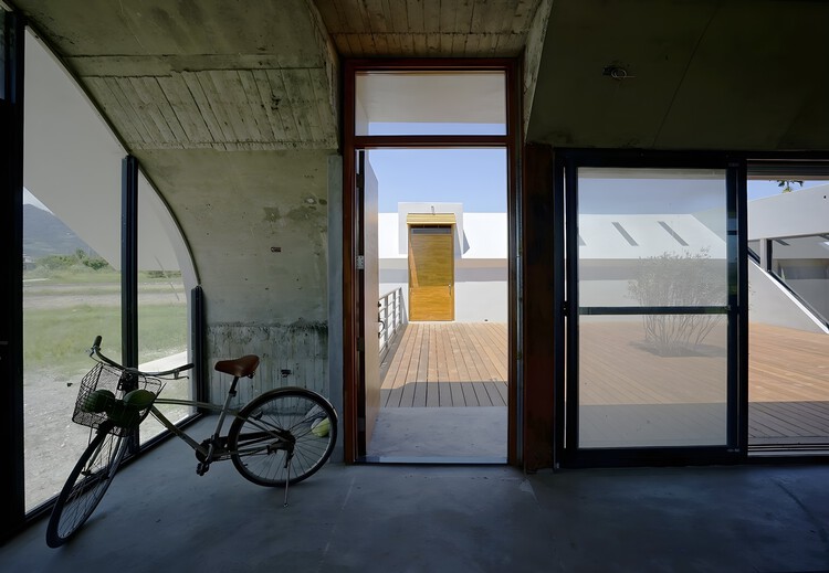 Скрытый дом / Yuan Architects - Фотография интерьера, окон, дверей
