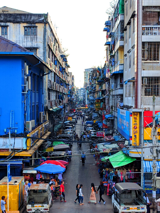Раскрытие потенциала города: стратегии интеграции уличной торговли в неформальной обстановке – изображение 5 из 7